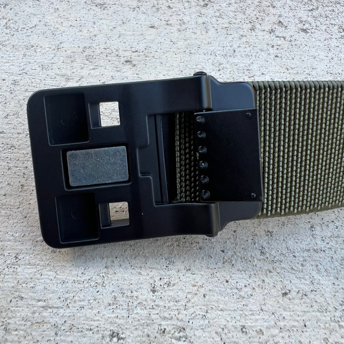 Magnetic EDC Belt